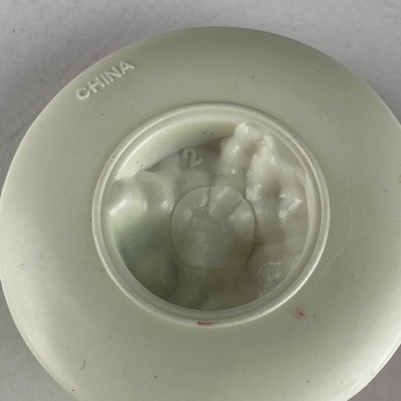 Barbie White Round Plate of Grapes and Apples Pretend Play Accessory Playset Toy - Picture 3 of 5